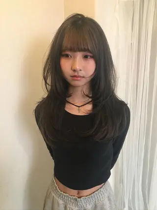 ロング カラー Hanaka🪷 ニュアンス×レイヤーのヘアスタイル