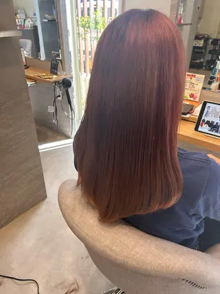 ロング 鏡原 実和のヘアスタイル