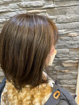 ミディアム 山浦 貴恵のヘアスタイル