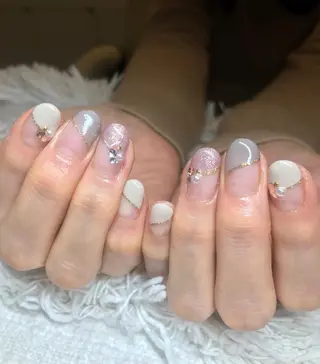 ミディアム カラー パーマ ヘアアレンジ ネイル マツエク・マツパ el. by Aoのネイルデザイン