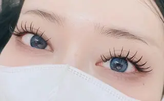 マツエク・マツパ Akina&Eye lash🌼LED店のマツエク・マツパデザイン