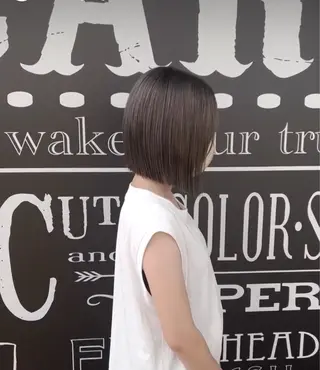 ショート 毛流れパーマ職人 岡田大樹のヘアスタイル