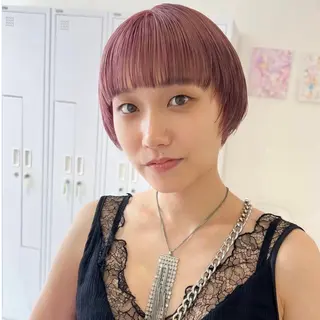 ショート カラー 🎀ピンクベージュ/ 梅田/茶屋町🎀のヘアスタイル