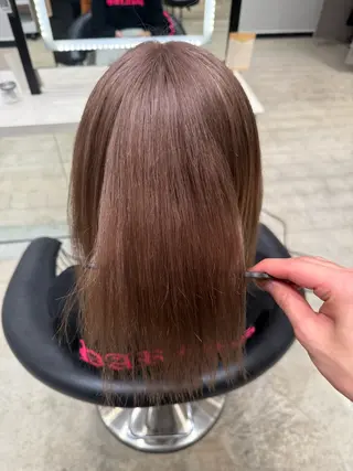 ミディアム カラー ヘアアレンジ みっちー/縮毛矯正/ 艶カラーのヘアスタイル