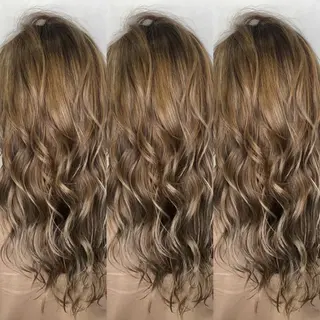 ロング カラー 🌺爆盛れカラー/ 髙橋夢芽🤙🏾🌺のヘアスタイル