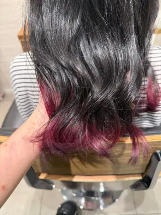 カラー 長谷川 紗羅のヘアスタイル