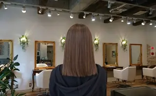 セミロング 須賀ゆうすけ ✨️縮毛矯正✨️のヘアスタイル