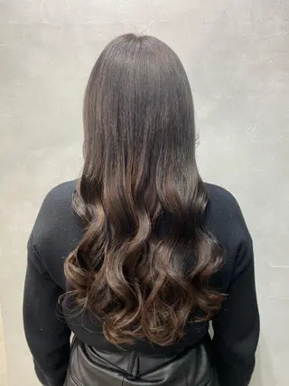 ロング カラー ヘアアレンジ FAAM Tsuneのヘアスタイル