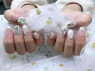 ネイル 🦋ネイルサロン ブラン🌈ゆりのネイルデザイン