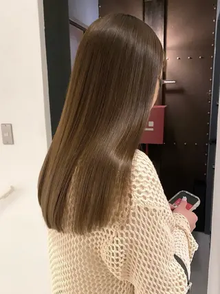 ロング カラー アオイ🩵レイヤー /柔らかカラーのヘアスタイル