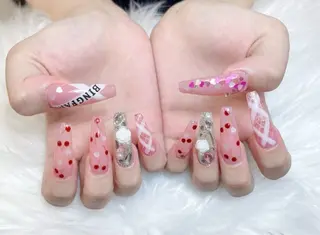 ネイル Lyna 池袋のネイルデザイン