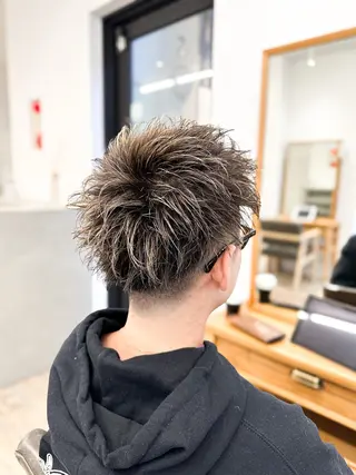 カラー メンズ ブリーチカラー🔥 パーマ【佐々木凌平】のヘアスタイル