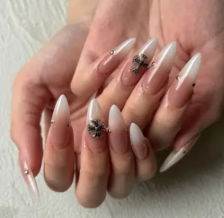 ネイル akina nailsのネイルデザイン