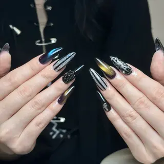 ネイル Noél_ Rikiのネイルデザイン