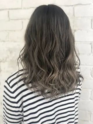 セミロング カラー welring hair salonのヘアスタイル
