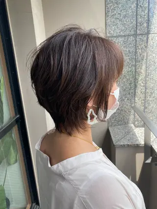 ショート カラー 大人可愛いヘアー🌈 uta kanaのヘアスタイル