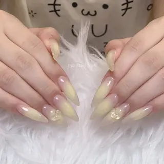ネイル HANA 長さだしのネイルデザイン