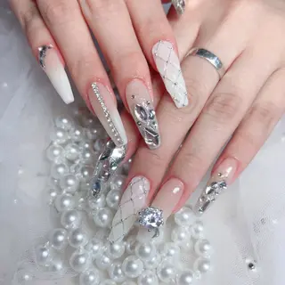ネイル M🌷nail 長さだし専門店のネイルデザイン
