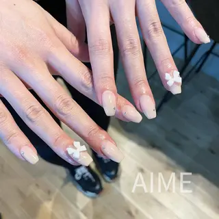 ネイル AIME (momo)のネイルデザイン
