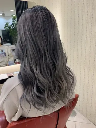 カラー mai 🫧のヘアスタイル
