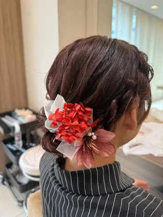 セミロング ヘアアレンジ 韓国ヘアメイク🎀/ 縮毛矯正✨山本媛香のヘアスタイル