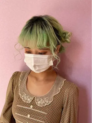 ロング 大阪レミーエクステ チビ編み込みのヘアスタイル