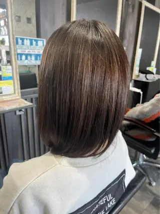 ミディアム カラー 上田 かよのヘアスタイル