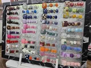 ネイル CREST(奈良店) 藤浪のネイルデザイン