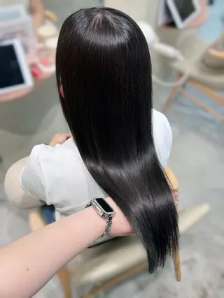ロング Ririka /透明感カラーのヘアスタイル