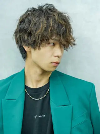 ミディアム パーマ メンズ 垢抜け・メンズパーマ 津山祐紀のヘアスタイル