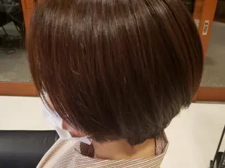 カラー 馬野郁土 Uhair 本山店のヘアスタイル