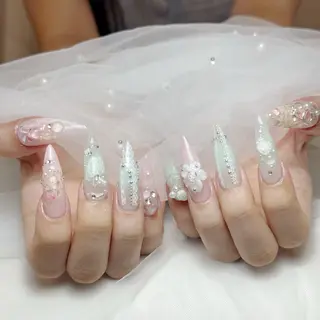 ネイル Luci Nail Shinokuboのネイルデザイン