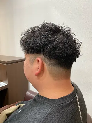 パーマ メンズ 仲井 充のヘアスタイル
