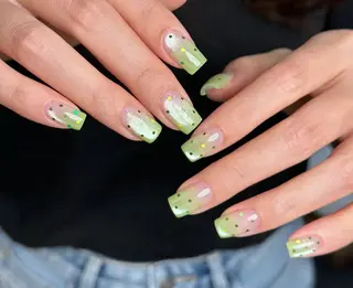 ネイル エリ🫧 nail池袋東口のネイルデザイン