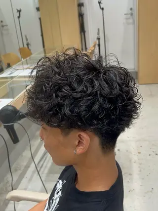 パーマ メンズ 🐲ツイスパ🐲 フェード/龍のヘアスタイル