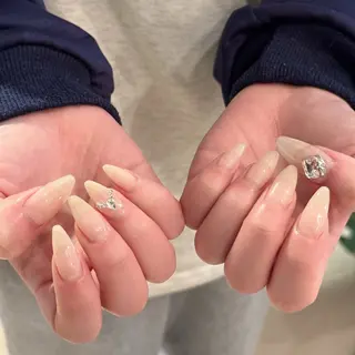 ネイル ayari 🦋久屋大通のネイルデザイン