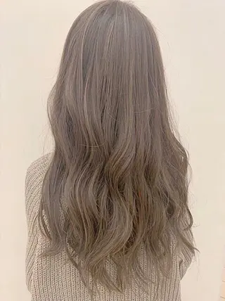 ロング カラー カワイイ保証🤍🪄 NANAKOの眉毛・アイブロウイメージ