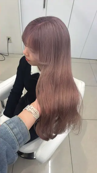 ロング 水戸/ブリーチカラー 中山りくのヘアスタイル