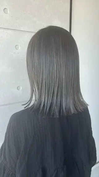 ミディアム 盛本 彩乃のヘアスタイル