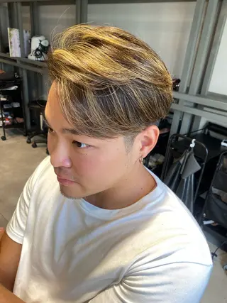 ミディアム カラー メンズ 似合う髪型見つけます AYAKAのヘアスタイル