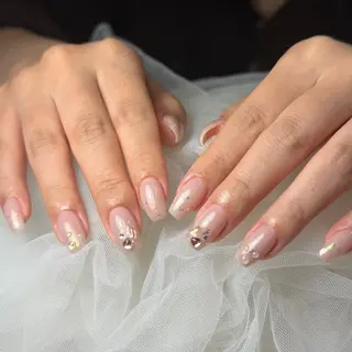 ネイル ToliyDeliy Linaのネイルデザイン