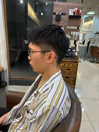 メンズ 韓国ヘアー🇰🇷 MIWAのヘアスタイル