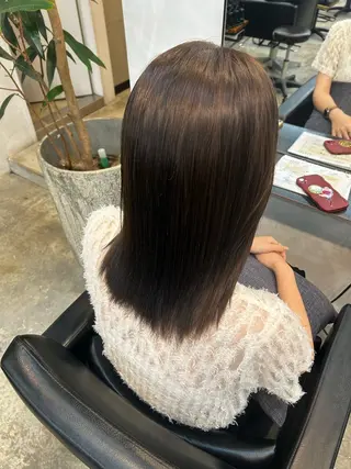カラー 小森田 果怜 カラー、縮毛矯正のヘアスタイル