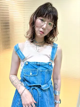 ミディアム カラー ヘアアレンジ 杉水 葉月のヘアスタイル