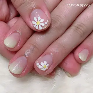 ネイル ネイリスト なつみのネイルデザイン