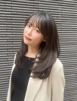 セミロング レイヤーカット/ 表参道/アブミヒロトのヘアスタイル