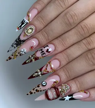 ネイル REI NAILS SALONのネイルデザイン