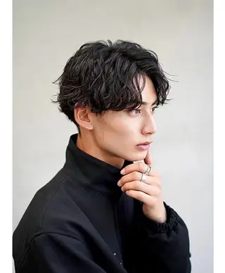 ミディアム パーマ メンズスタイル 宗像 快歩のヘアスタイル