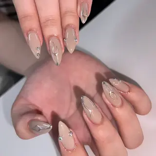 ミディアム 🦋Nail Amo🦋のネイルデザイン