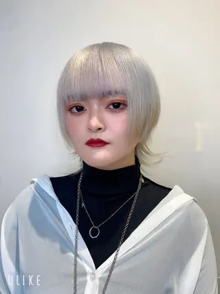 ショート カラー ヘアアレンジ 🫧髪質改善/透明感 レイヤー/サスケ🫧のヘアスタイル